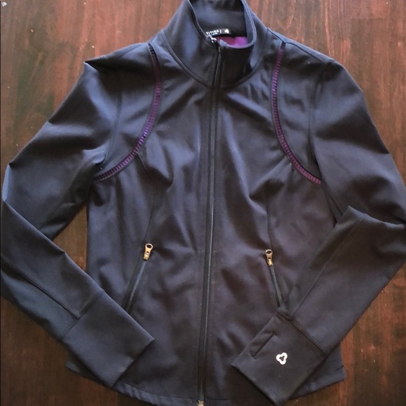 Titika Active Couture Jacket Size 4 (small) Fitted - Picture 1 of 3